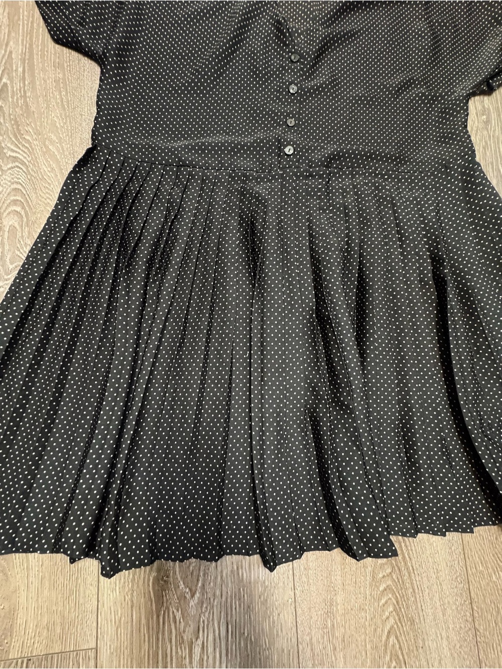 Zara Black Polka Dot Short Sleeve Pleated Dress - Picture 5 of 8
